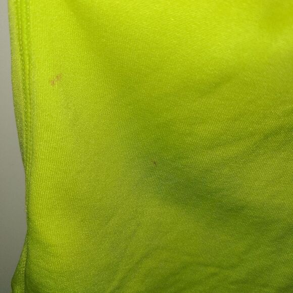 Fabletics Sleeveless Crop Athletic top - Picture 5 of 8